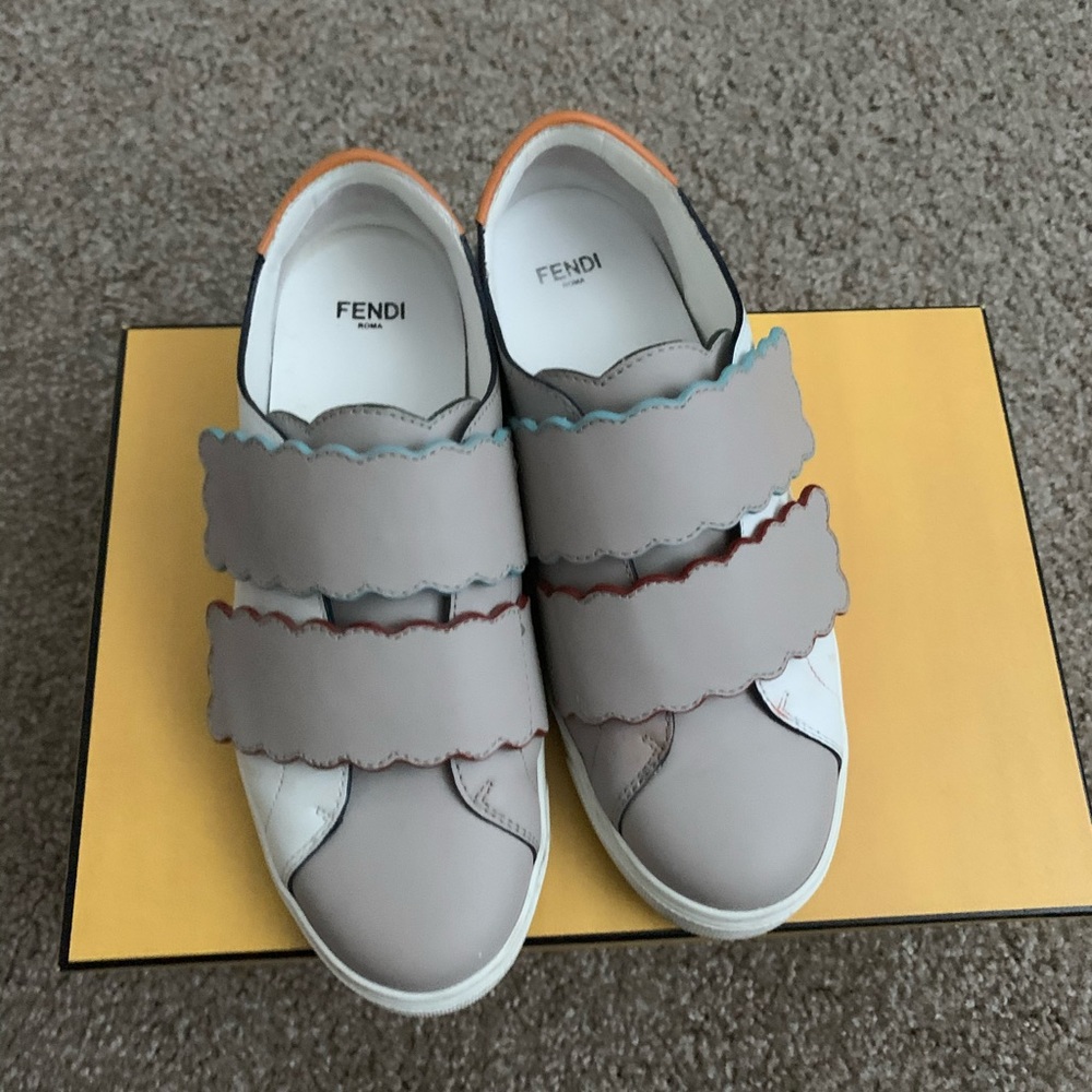Super comfy shoes sneaker. Fendi